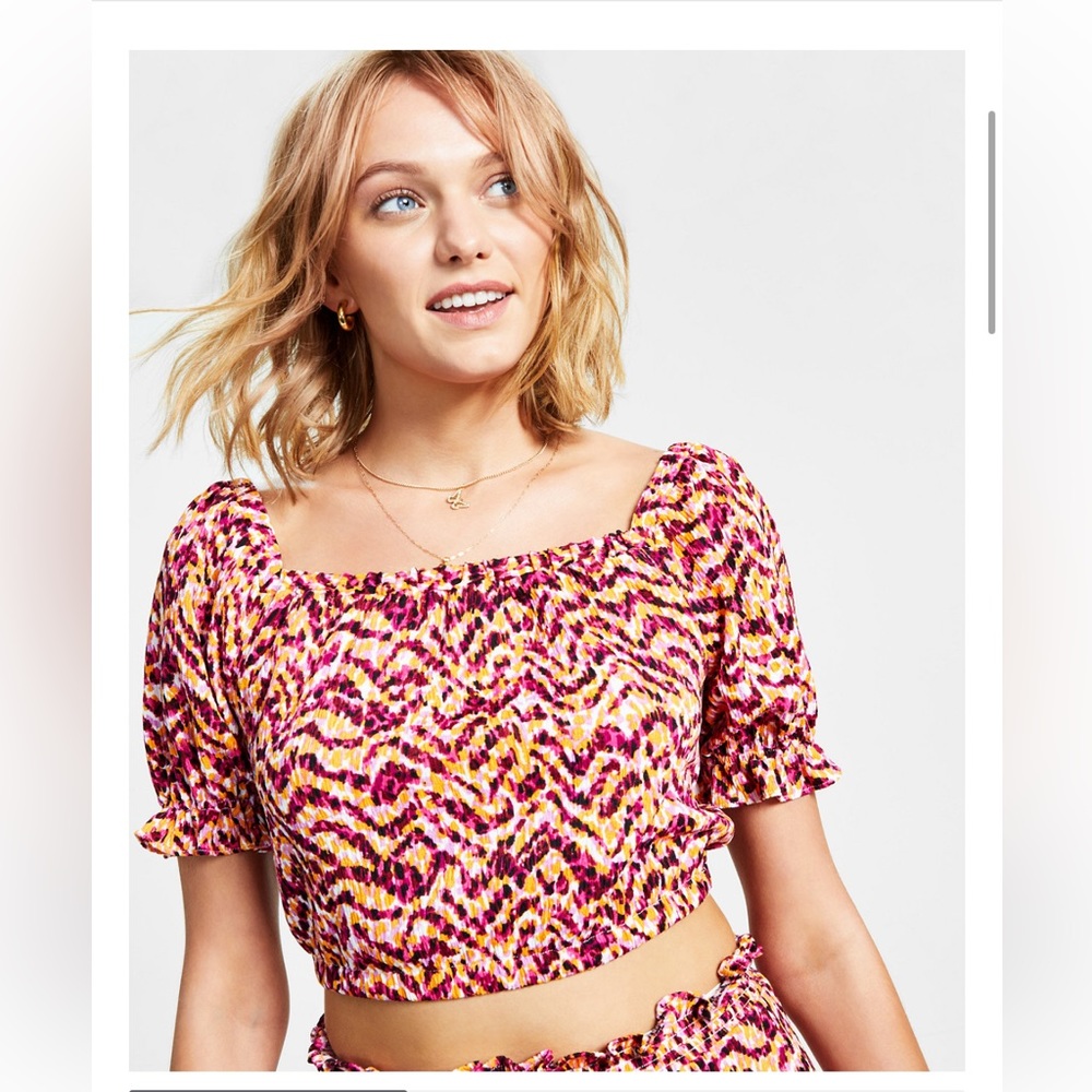 Bar III Crop Top